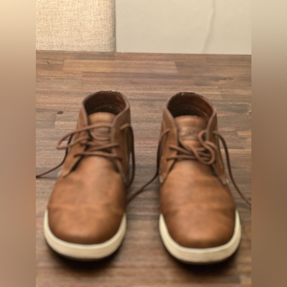 Bass Shoes - Picture 4 of 4